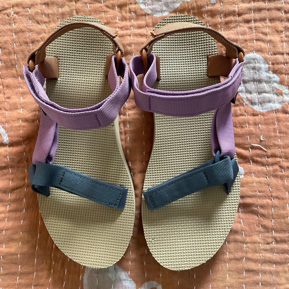 Teva Lilac and Tan Sandals